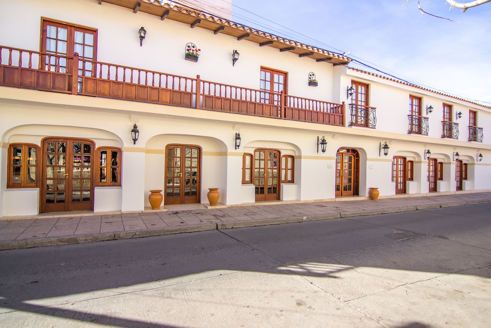 Hotel Asturias 6/56