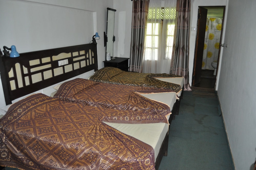 Nilketha Villa Eco Hotel 17/42