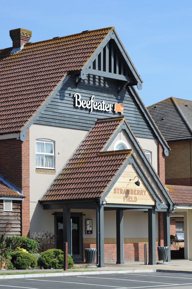 Premier Inn Southend Airport in WESTCLIFF-ON-SEA