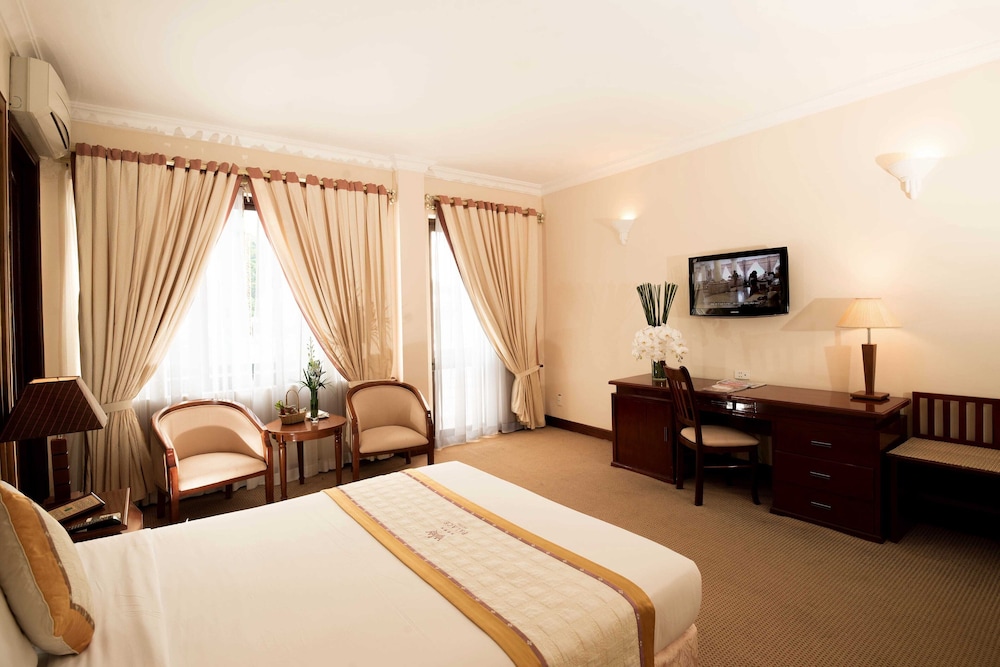 Palace Hotel 21/50