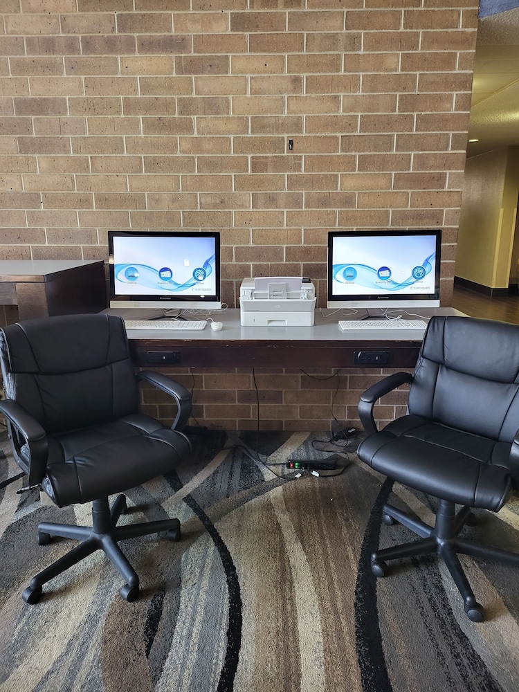 Quality Inn & Suites Mall of America - MSP Airport 36/38