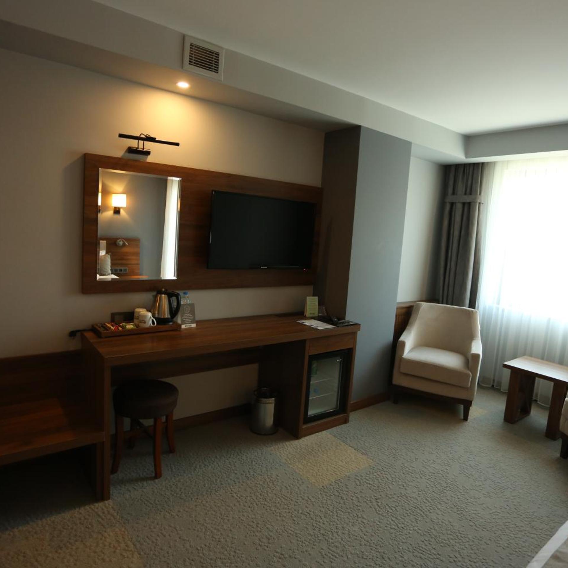 Oytun Hotel 36/52