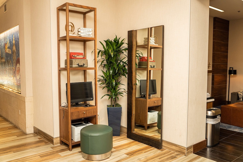 Hampton Inn San Francisco Downtown/Convention Center 18/22