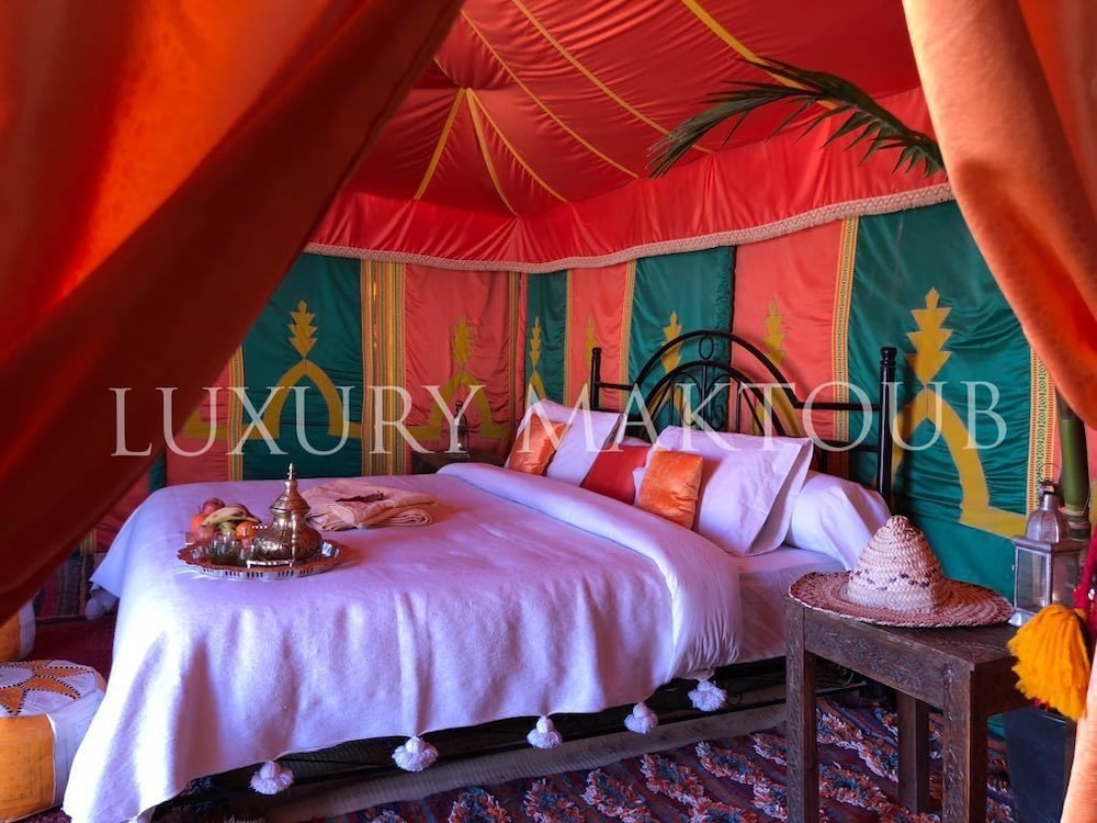 Luxury Maktoub 5/39