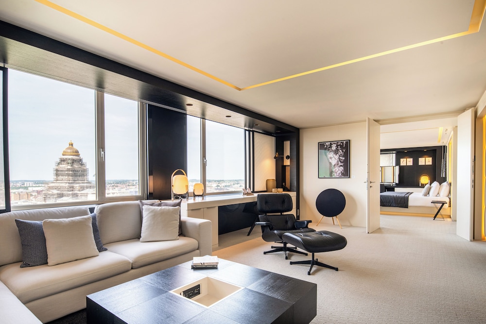 The Hotel Ex Hilton Brussels 51/68