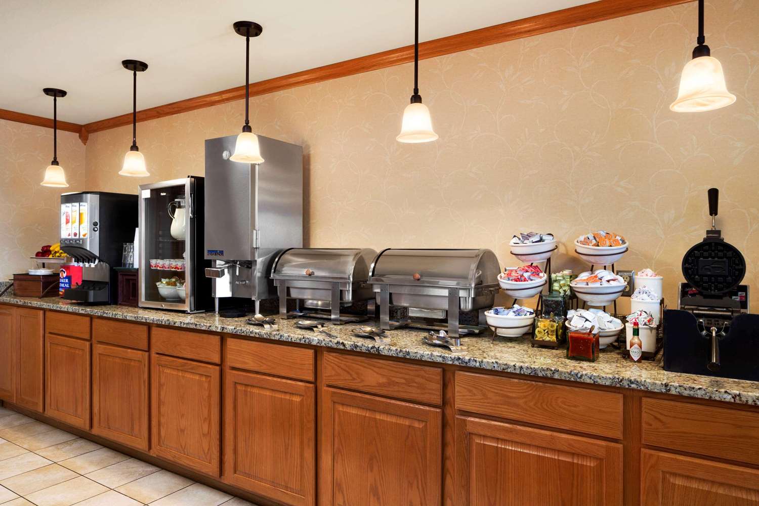 Country Inn & Suites by Radisson Kenosha - Pleasant Prairie 10/39