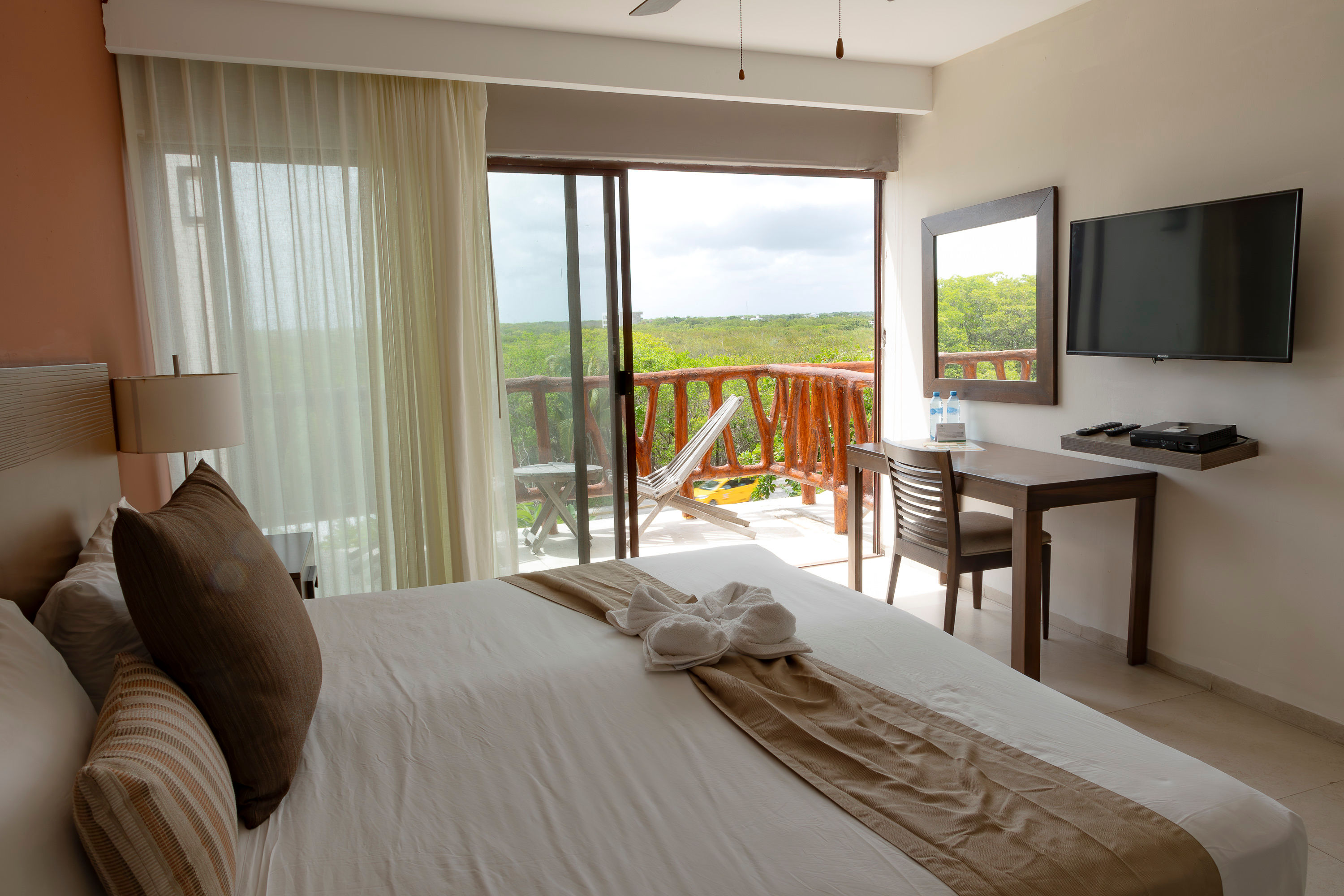 Room, Double Bed, with View, Koox Quinto Sole Boutique Hotel 3/3