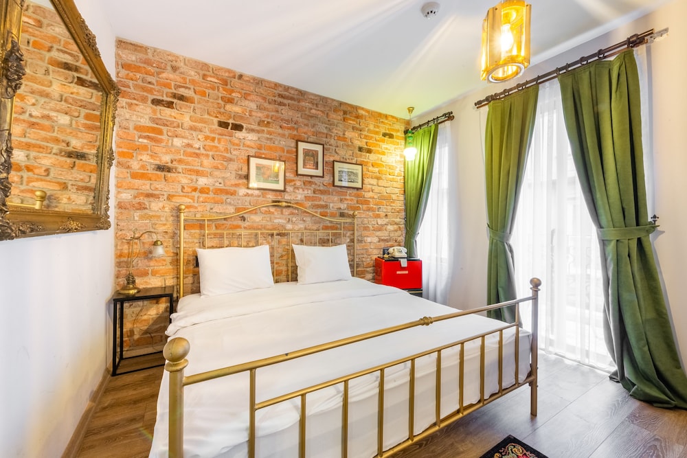 JUNIOR SUITE, BALCONY