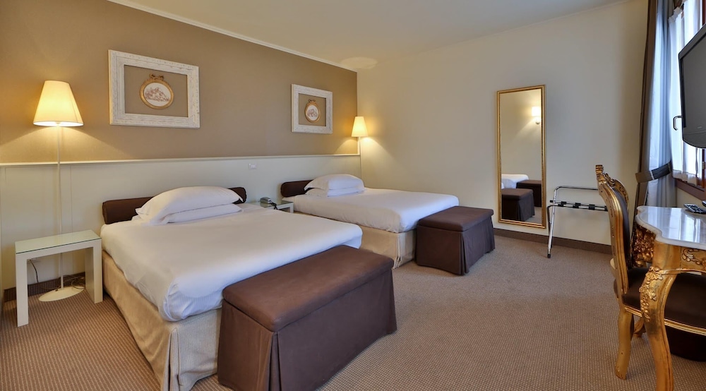 Hotel Canon D Oro 19/47