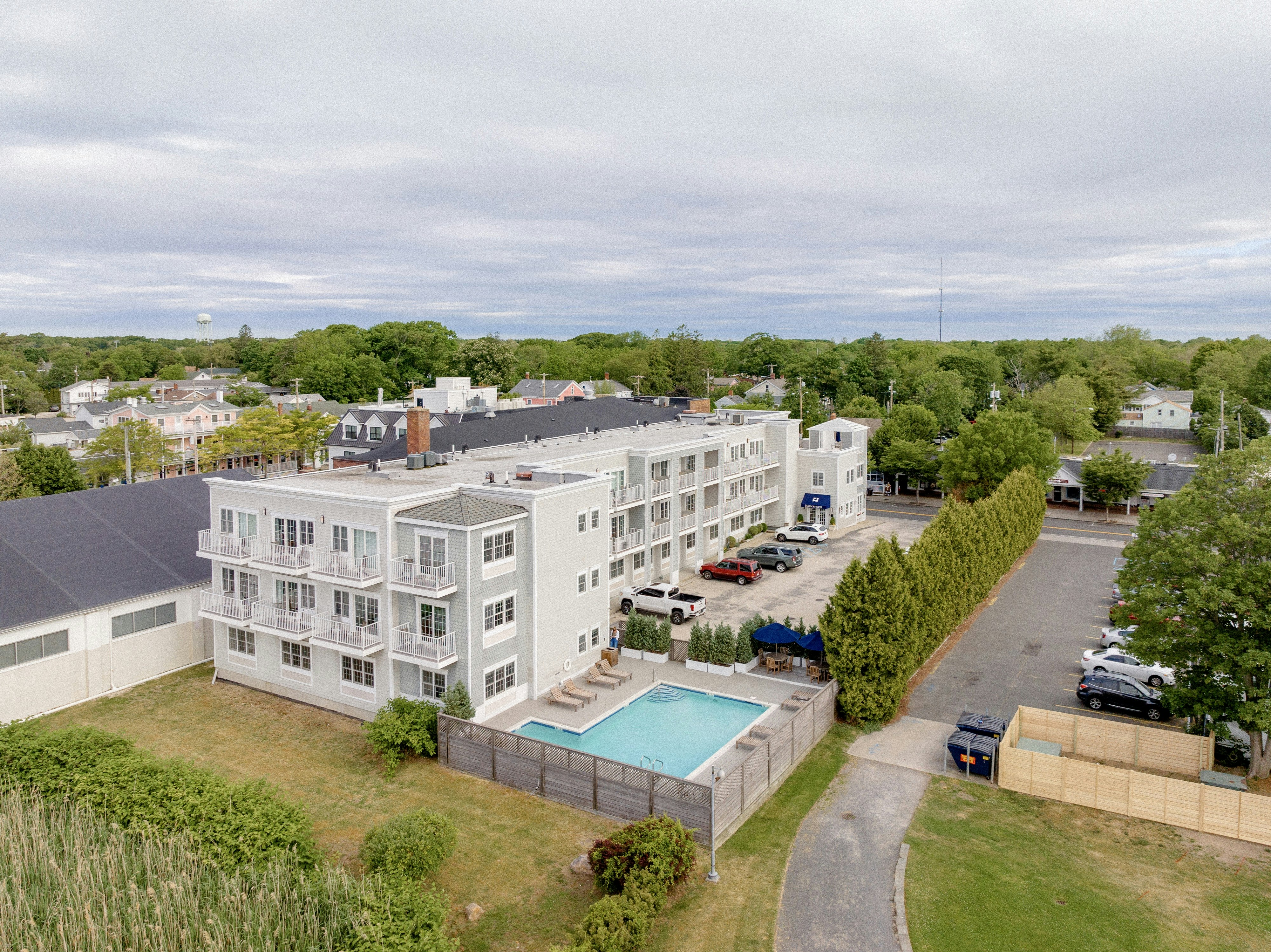 The Harbor Front Inn 2/42