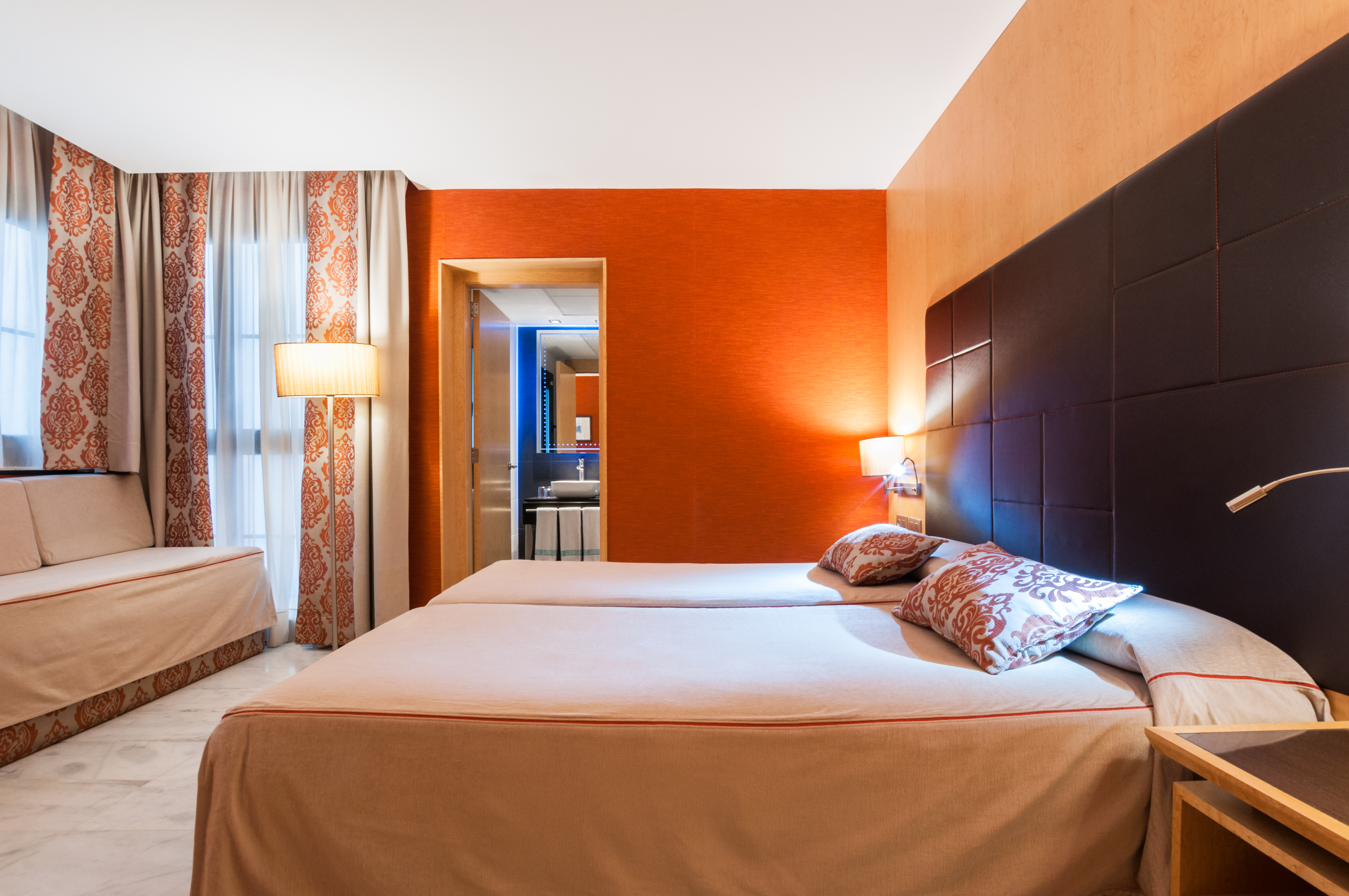 غرفة بسرير مزدوج أو سريرين منفصلين مع سرير إضافي، Medinaceli Hotel 2/10