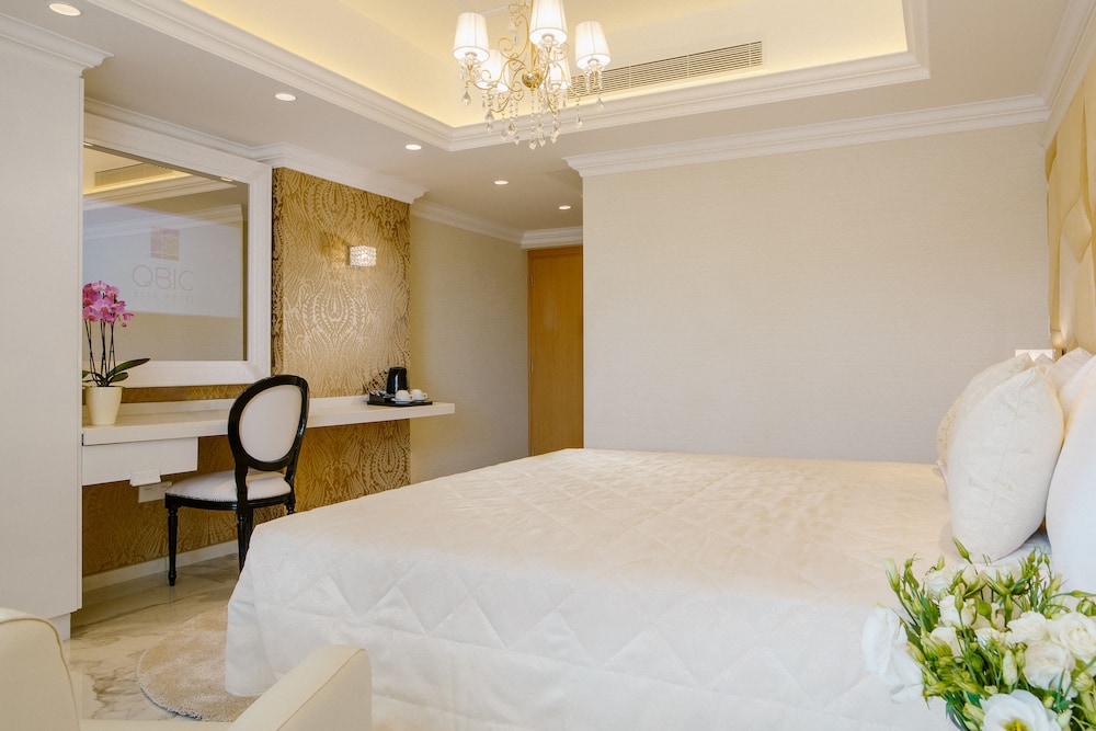 Qbic City Hotel 6/50