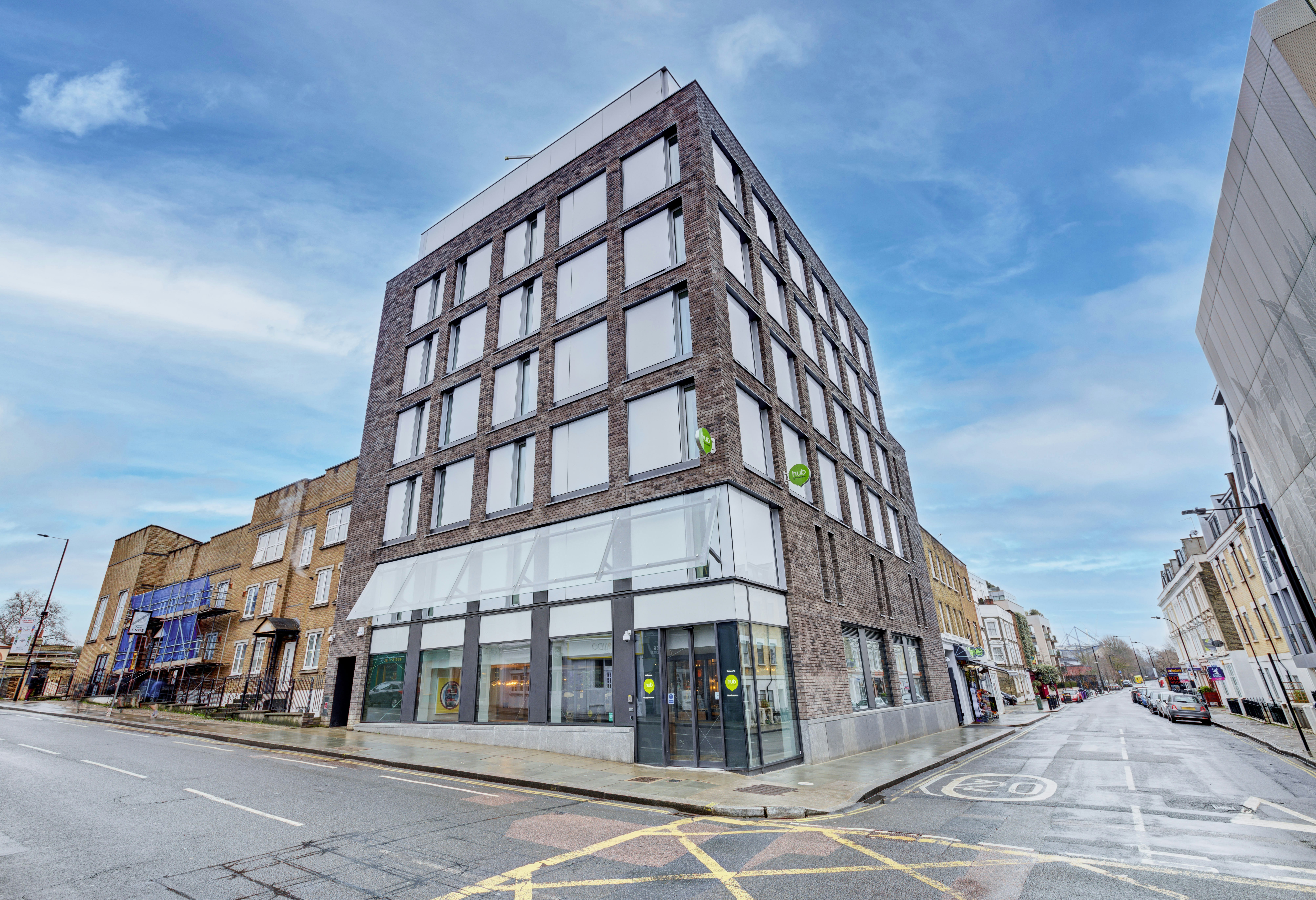 hub by Premier Inn London West Brompton hotel in LONDON