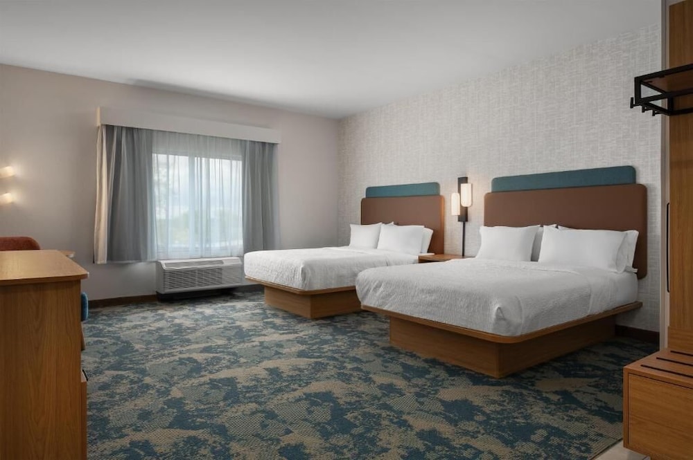 Room, 2 Queen Beds, Bay View, Water View, Accessible