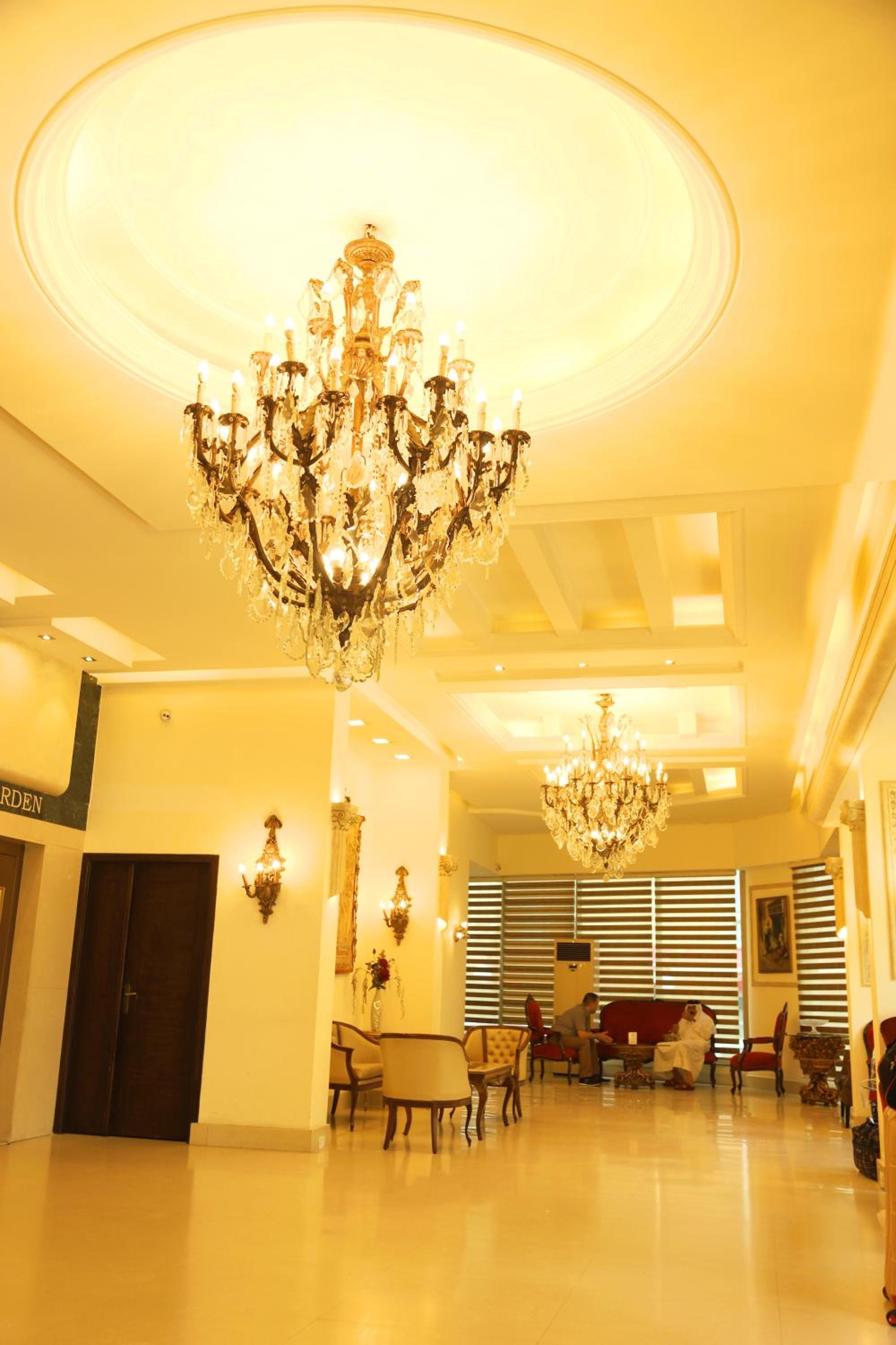 Royal Garden Hotel Beirut 8/20