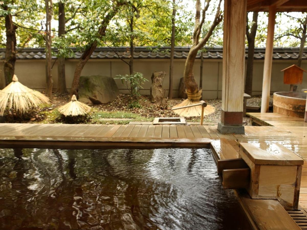 Hotel Saginoyu 23/39