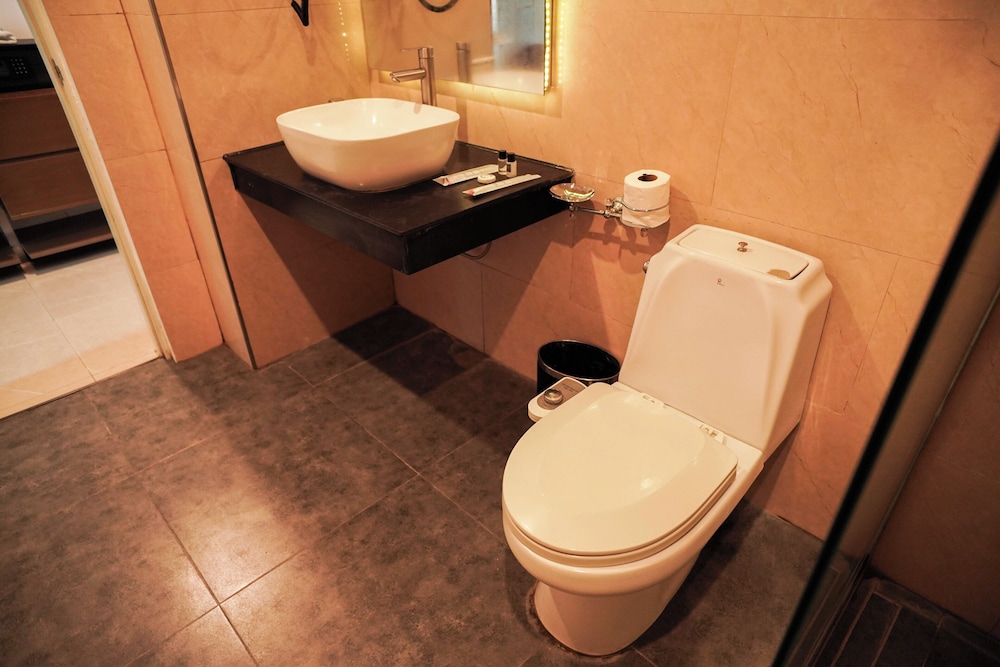 Sunday Hevea Hotel and Resort 54/55