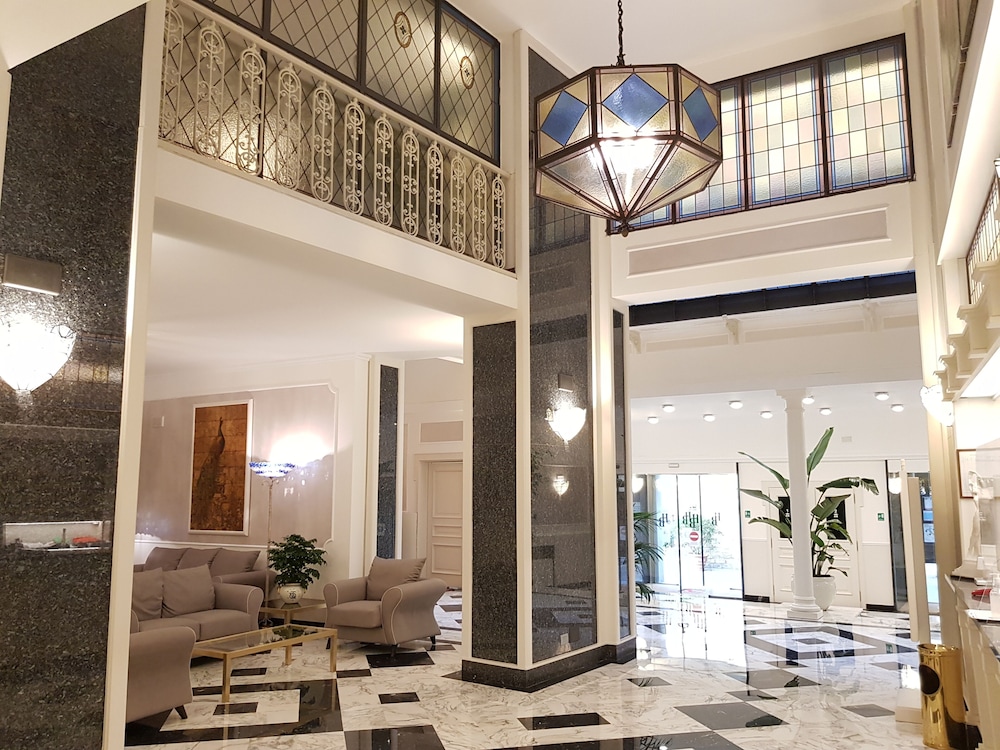 Lobby at Berchielli Hotel, FLORENCE