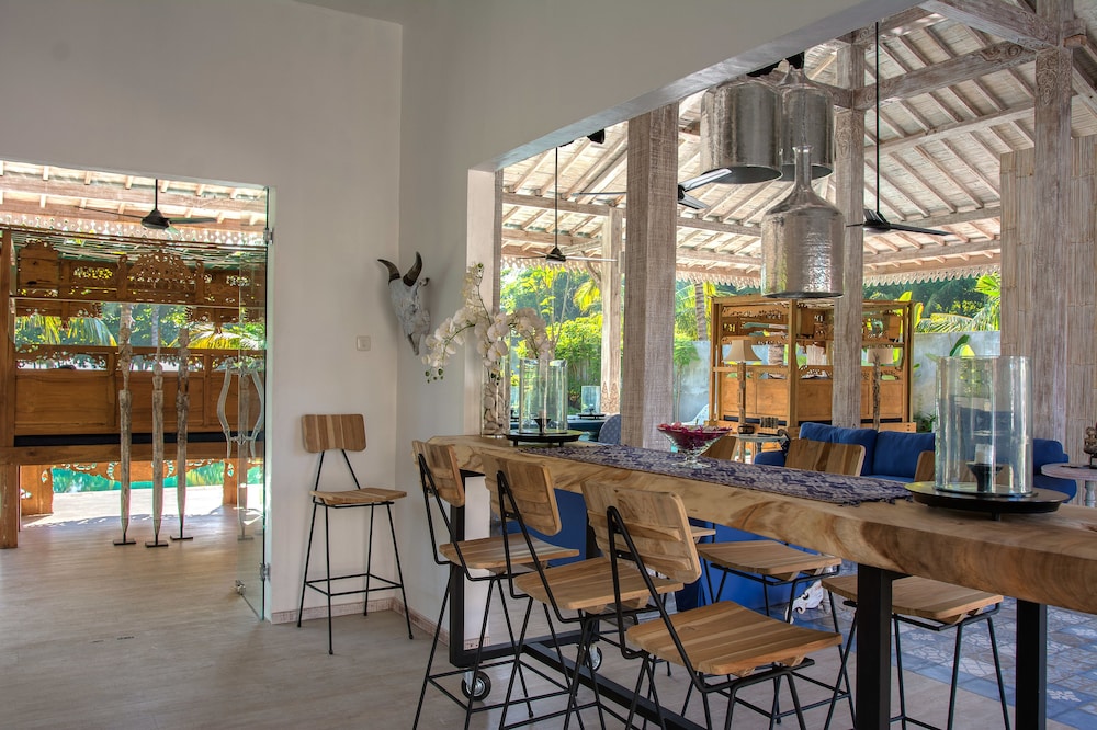 Beach Villas Lombok 70/80