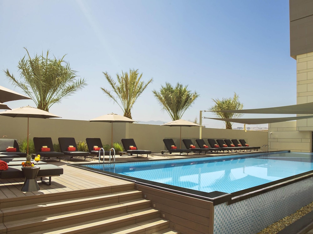 Novotel Muscat Airport 33/75
