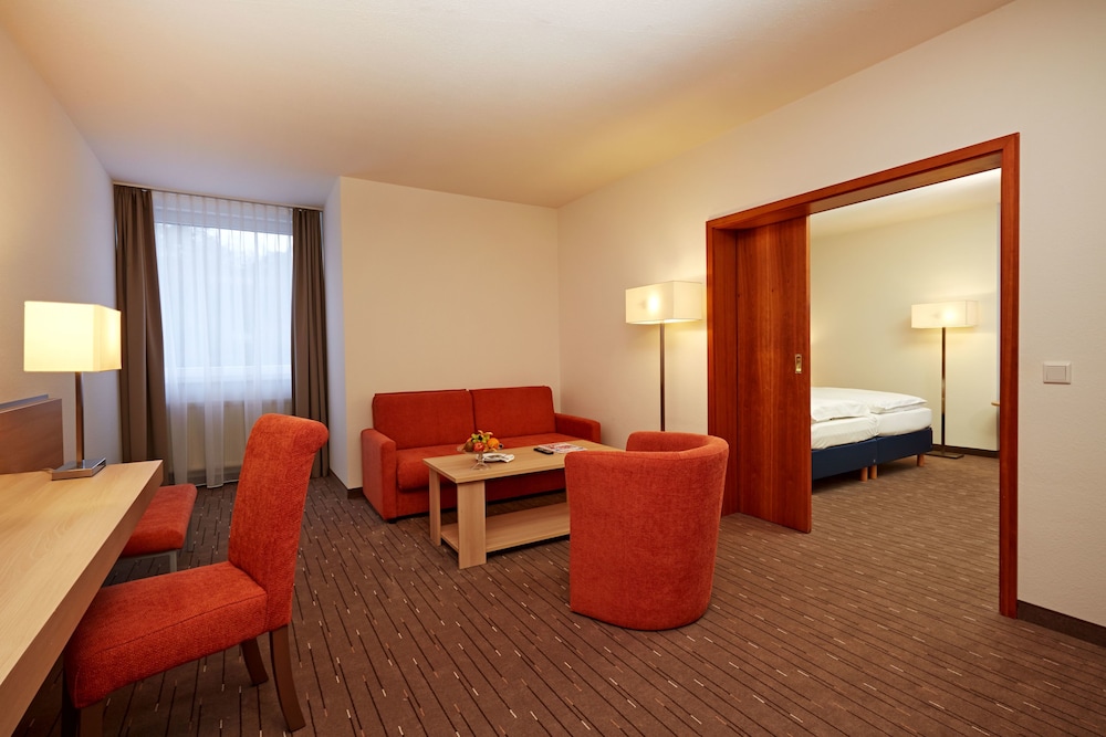 H+ HOTEL WIESBADEN NIEDERNHAUSEN 41/66