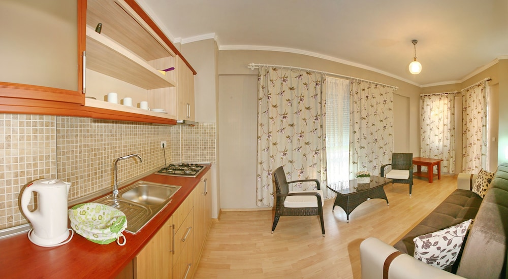 Bella Bravo Suite Hotel 49/49