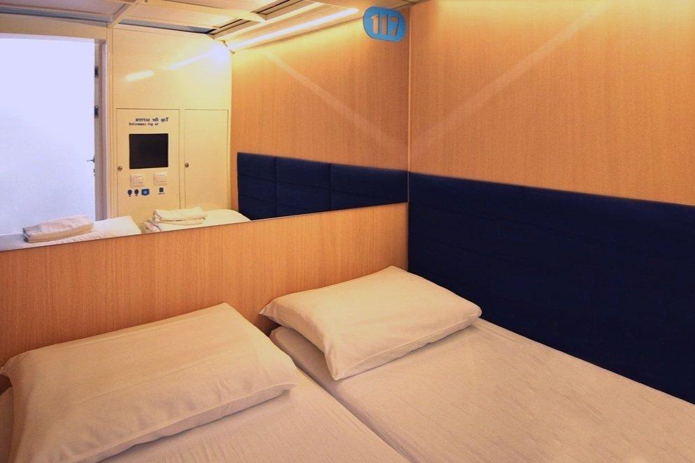 Female Dorm, Cabin, Shared Bathroom