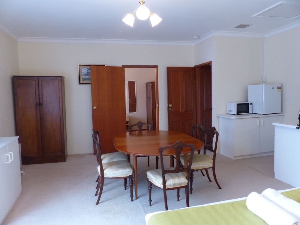 Best Western Meramie Motor Inn 25/32