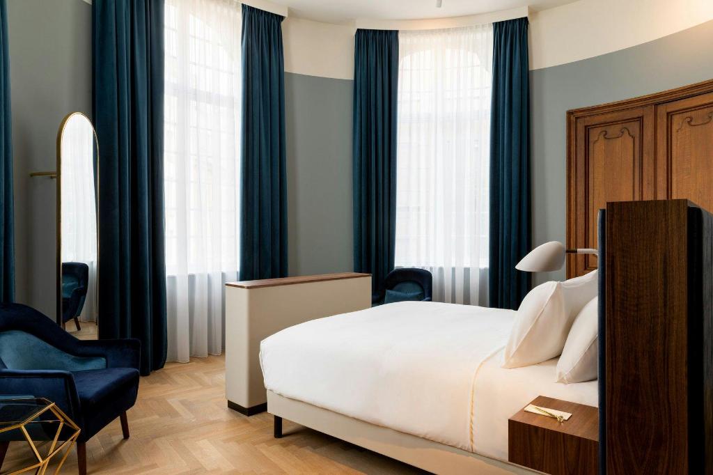 1 Bedroom, Diamond, Suite, King Bed, Sofa