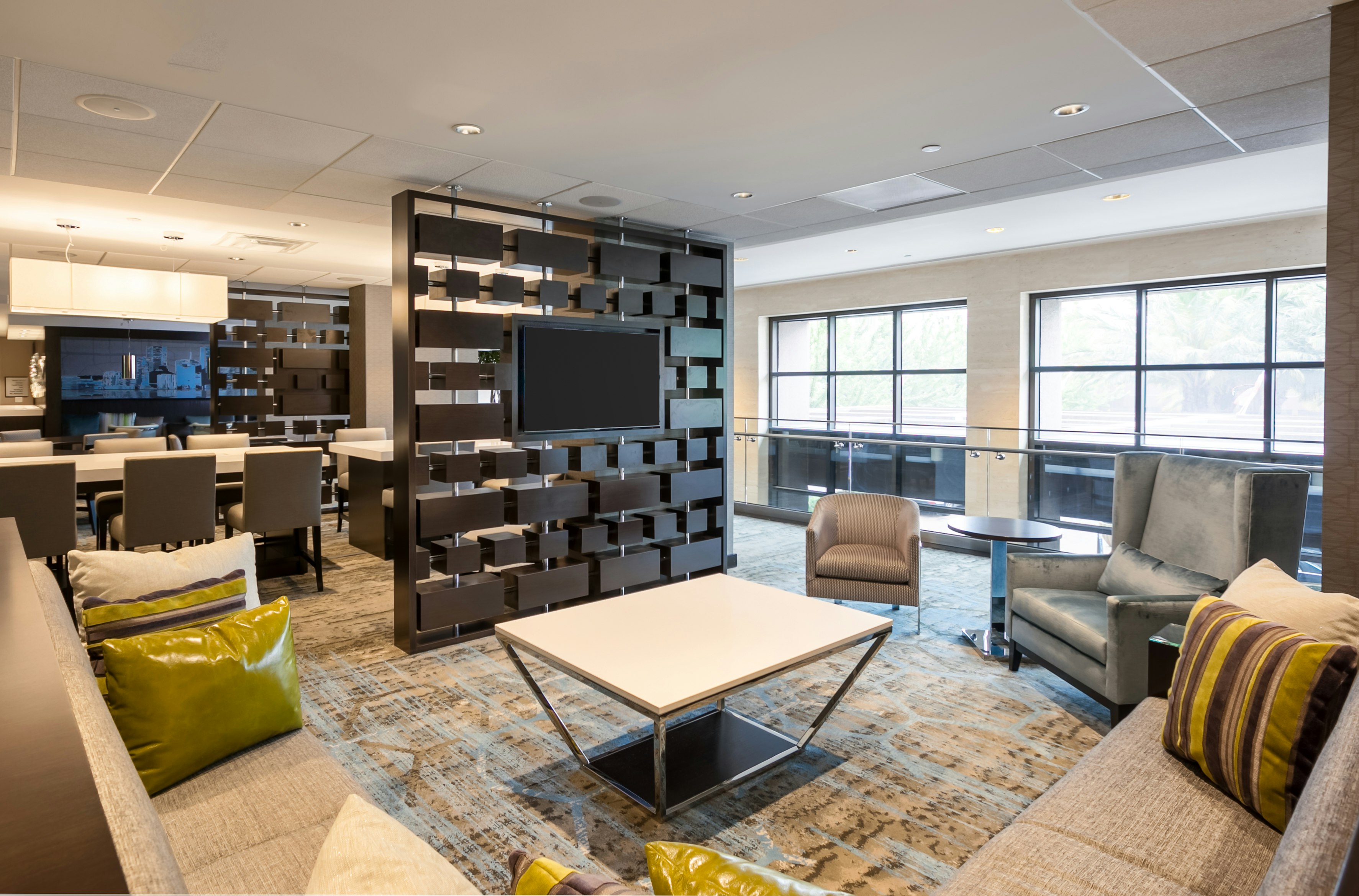 DoubleTree by Hilton Hotel & Suites Houston by the Galleria 7/26