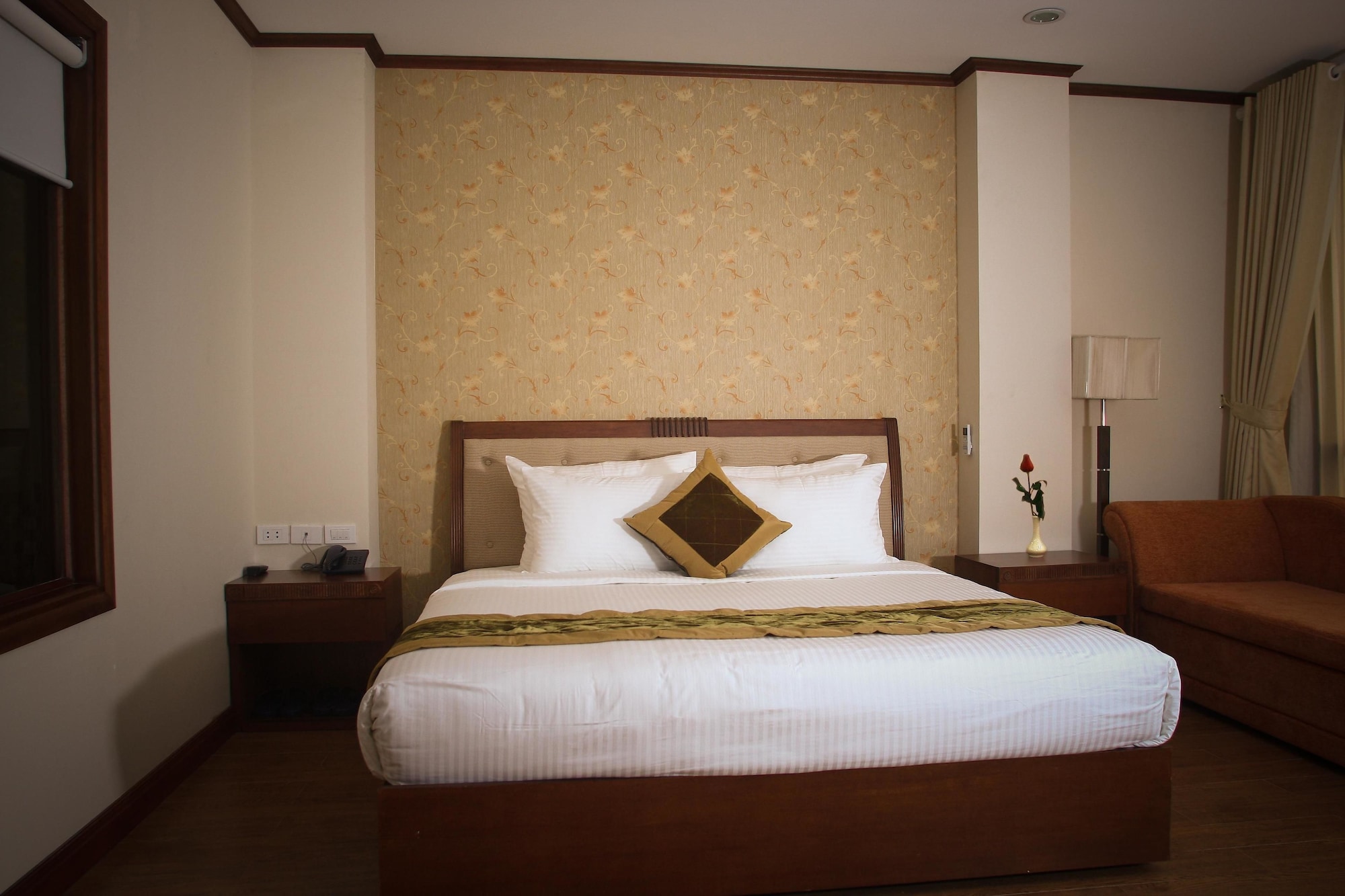CLASSIC, TWIN BEDS