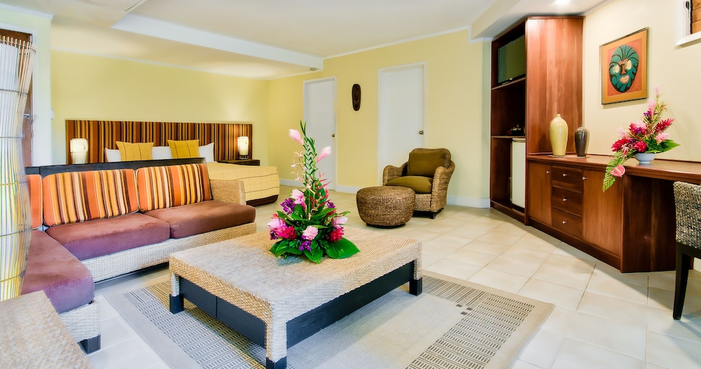 Tanoa International Hotel 9/36
