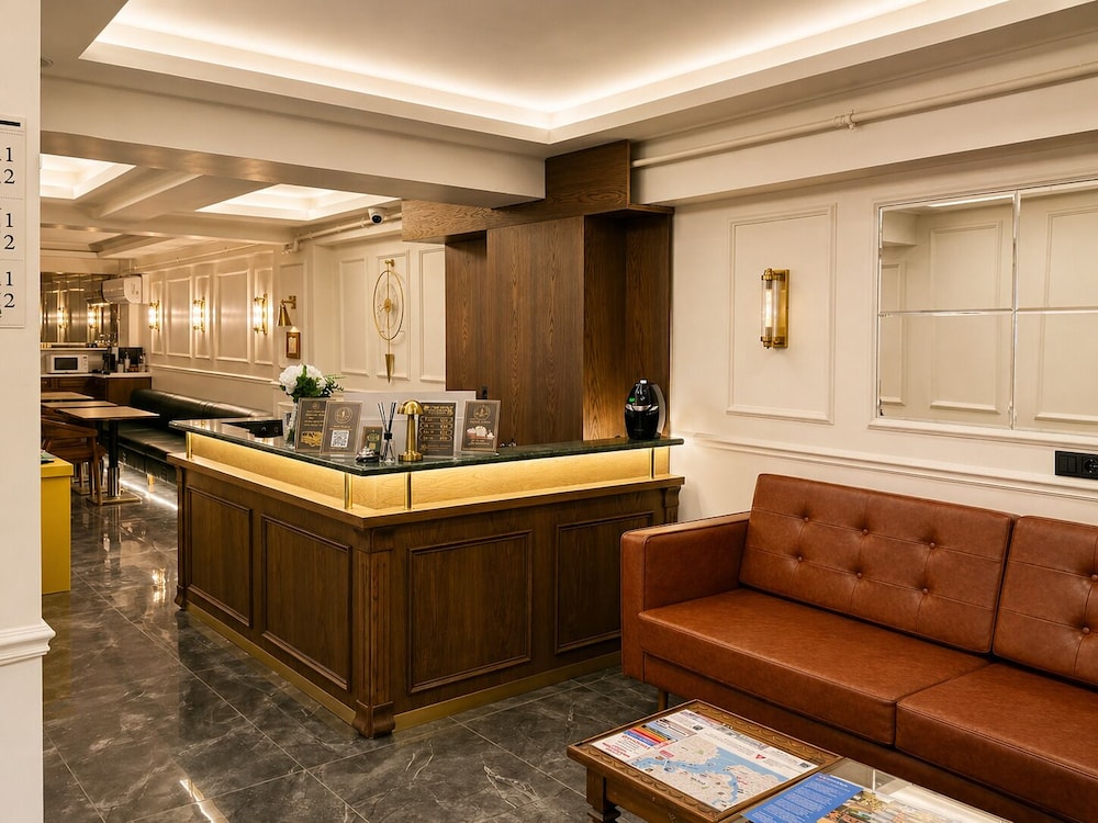 The Peraport Hotel 3/48