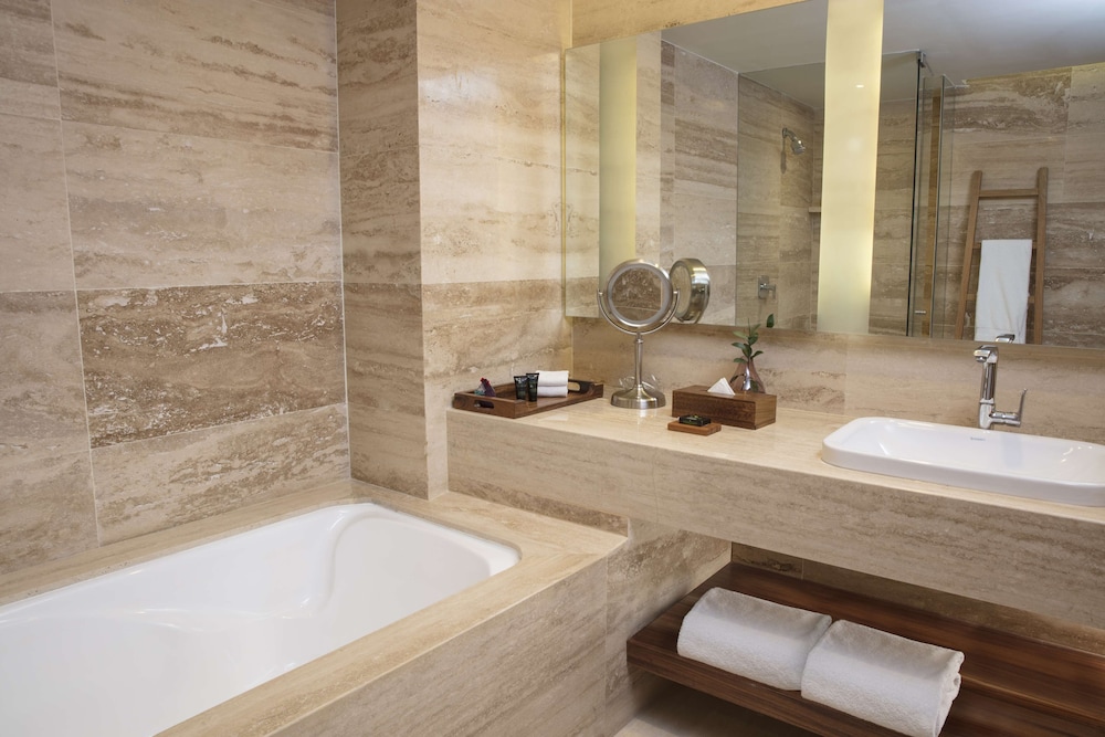 Hyatt Centric Campestre Leon 40/44