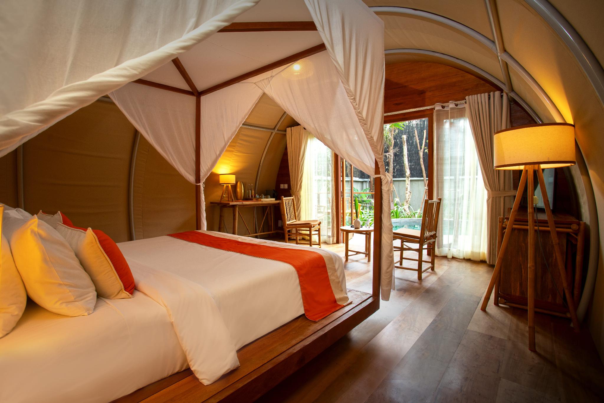 GLAMPING, TENT