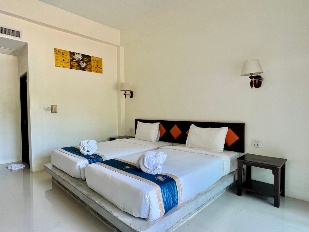 Dream Valley Resort Tonsai Beach 34/72