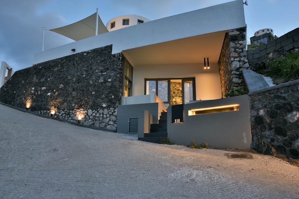 Horizon Mills Villas & Suites 4/50