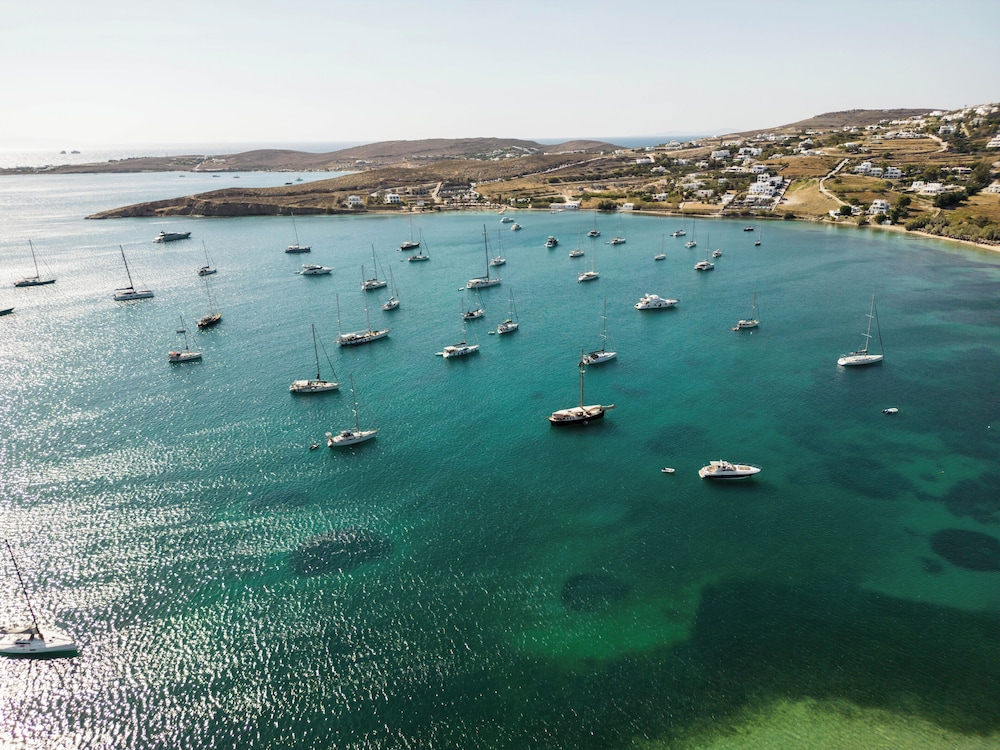 Play Paros, a member of Brown Hotels 51/62