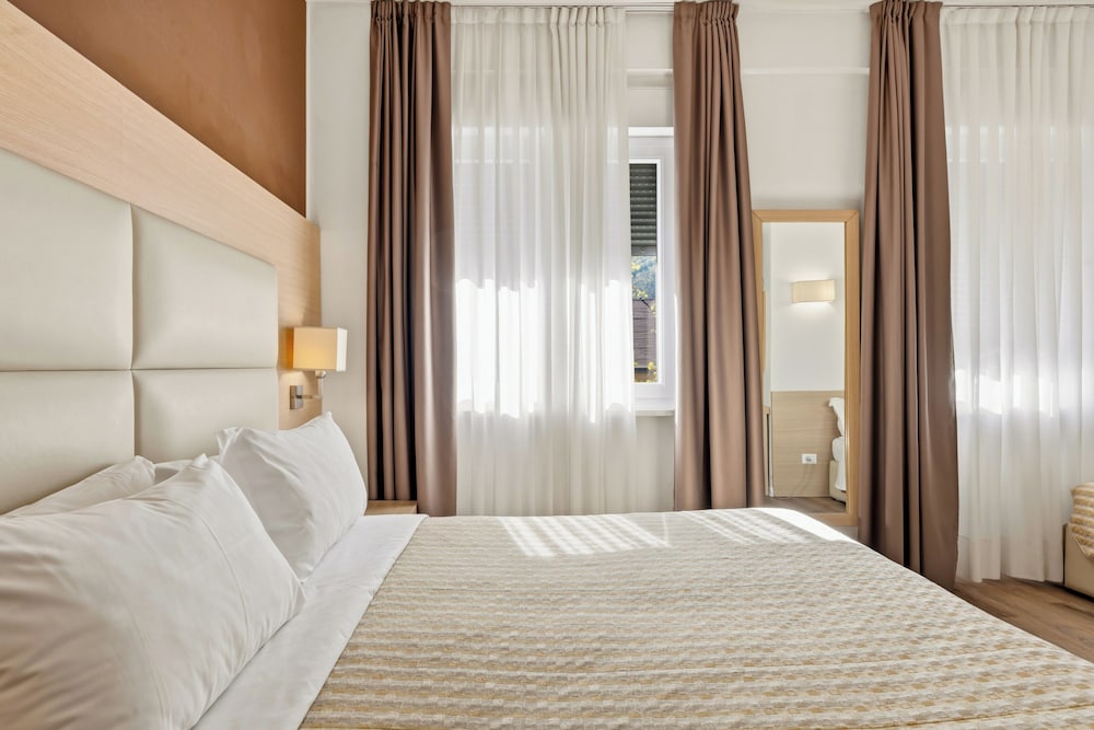 STANDARD, DOUBLE BED