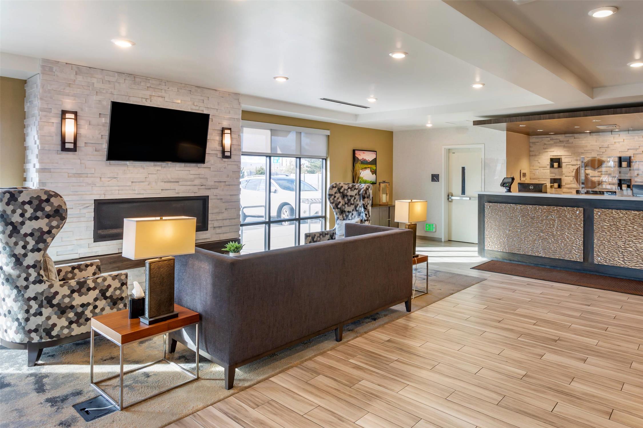Comfort Inn & Suites Salt Lake City Airport 6/20