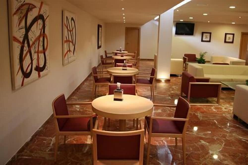 Tch Hotel 26/50