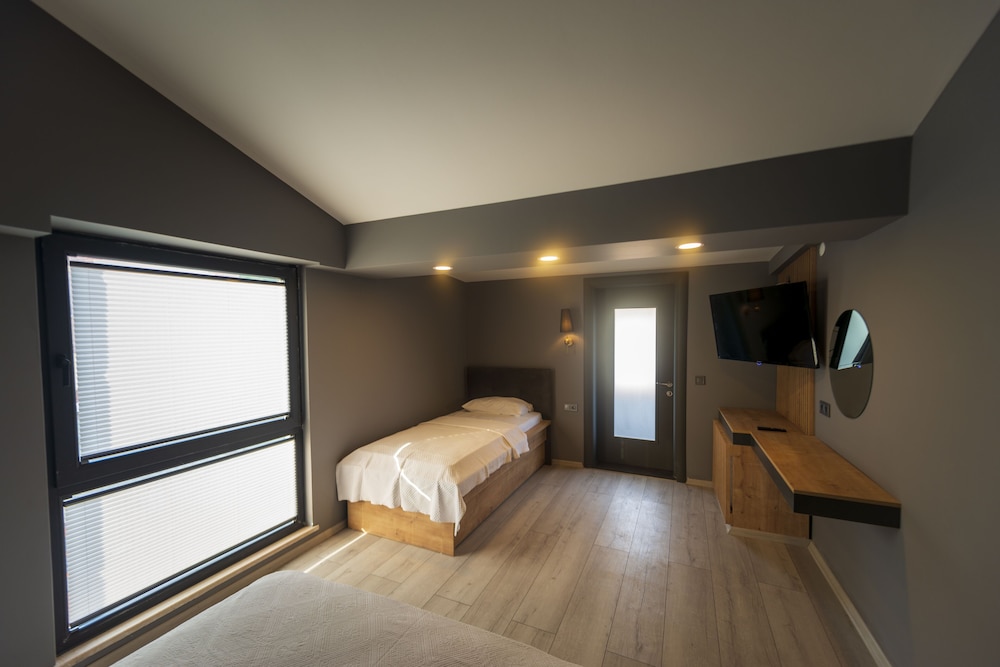 Andac Otel 15/49