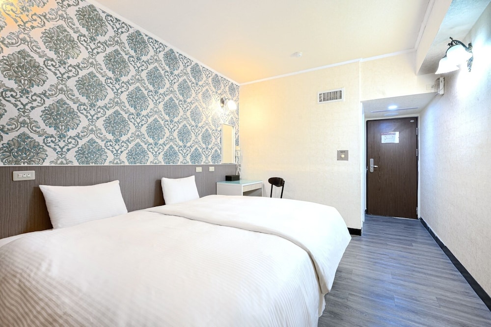STANDARD, TWIN BEDS