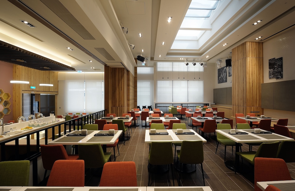 Golden Tulip Glory Fine Hotel 50/60