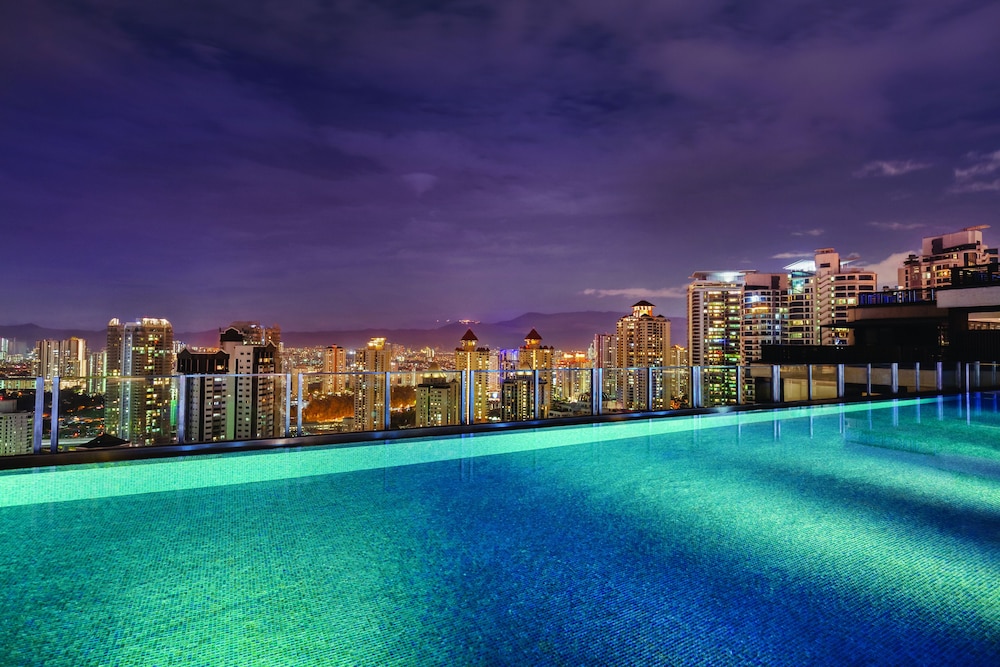 HYATT HOUSE KUALA LUMPUR, MONT KIARA 64/65