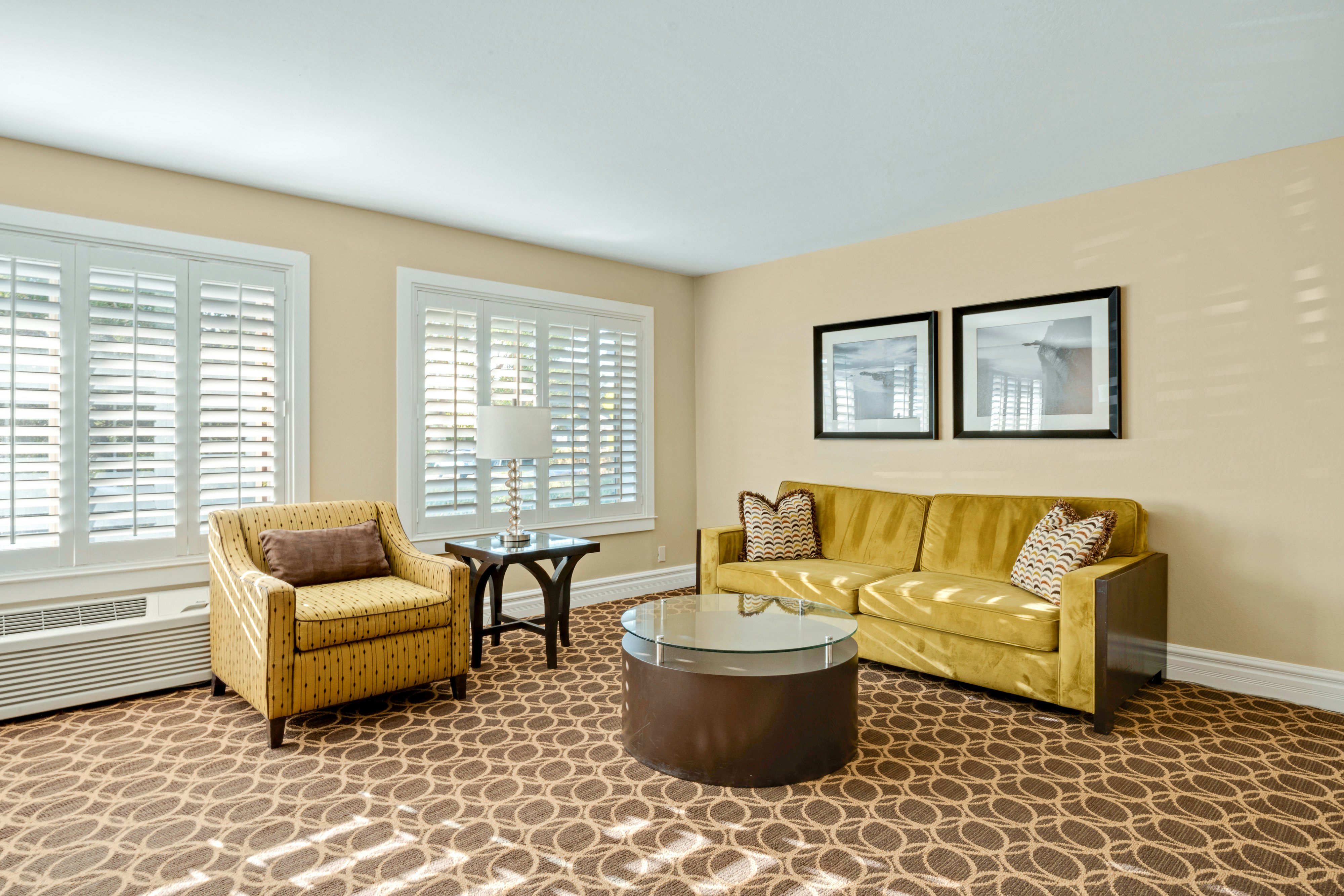 Marin Suites Hotel 43/81