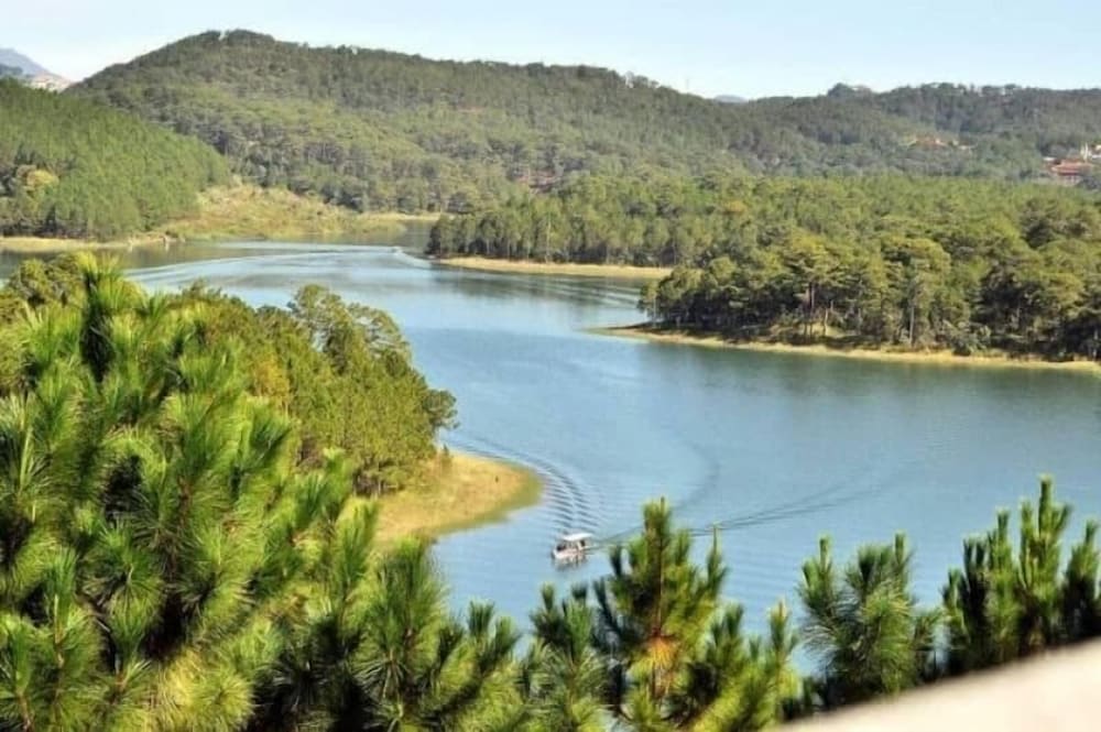 Romeo Juliet Dalat Resort 43/50