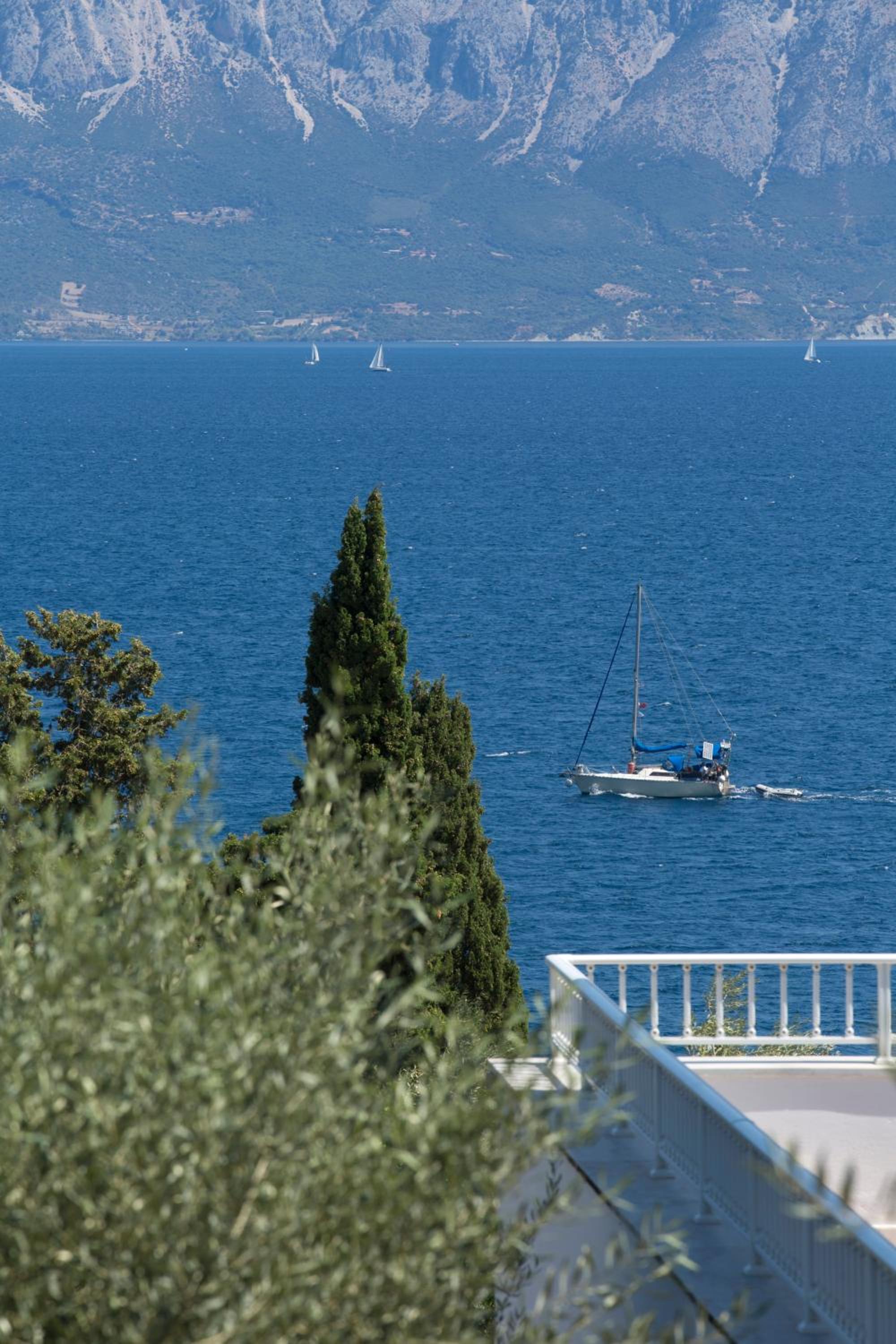 Porto Galini Seaside Resort & Spa 44/47