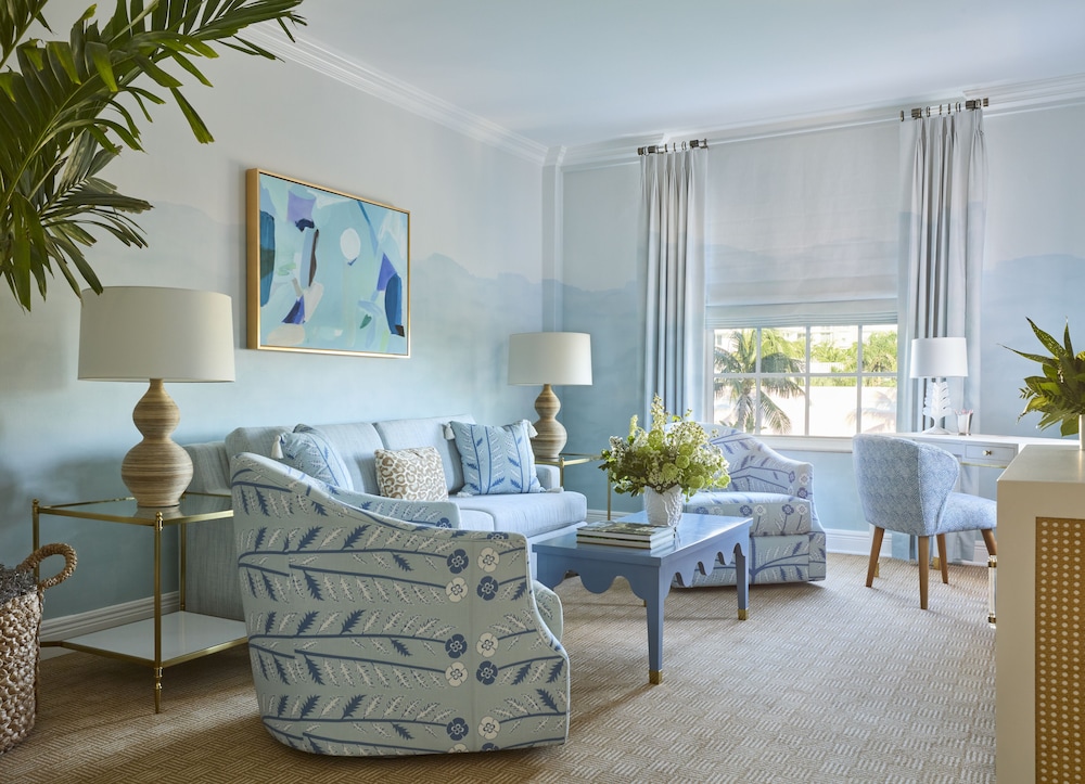 Colony Palm Beach 39/59