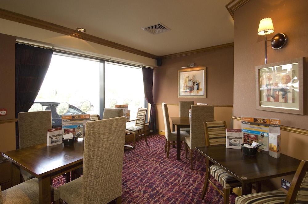 Premier Inn Doncaster Central (High Fishergate) 30/37